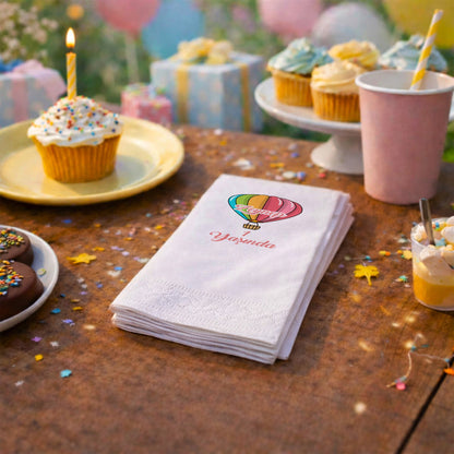Renkli Uçan Balon Temalı Zeynep 1 Yaş Parti Peçetesi